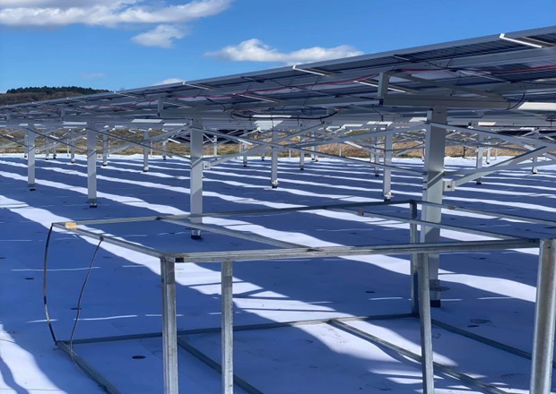 81.4kw アルミニウムソーラー地上設置システムブラケット