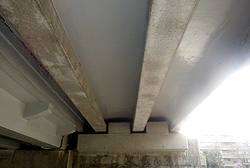 鉄筋コンクリート拡幅工法